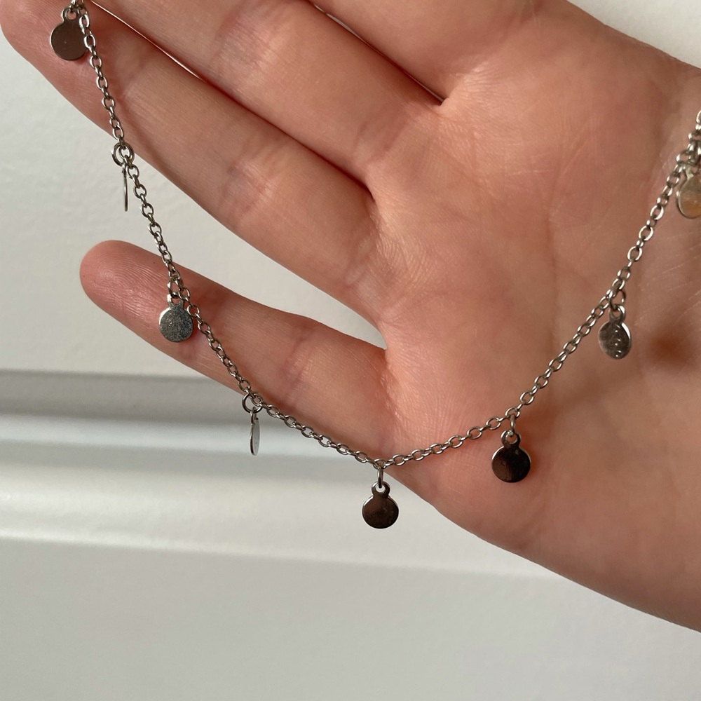 Dainty Silver Disc Dangle Necklace